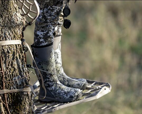 best slip on hunting boots