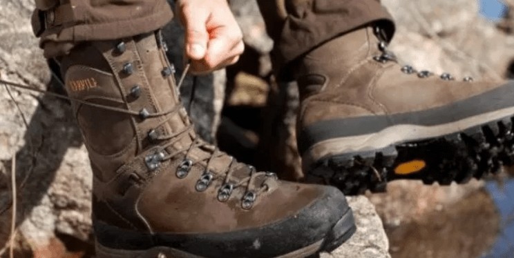 20+ Best Hunting Boots Reviews & Buying Guides for All Needs 2021